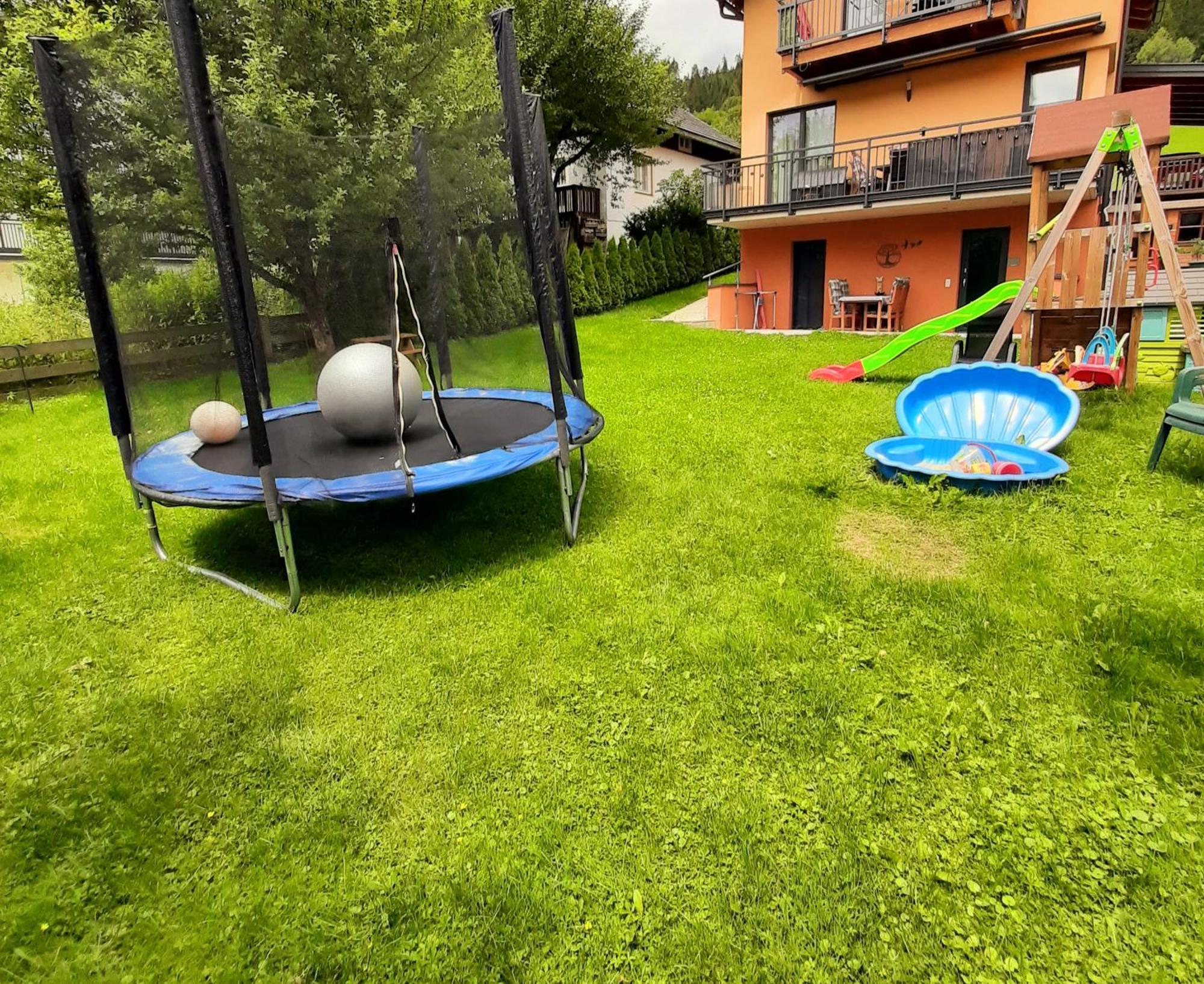 Susis Ferienwohnung Radstadt Bagian luar foto